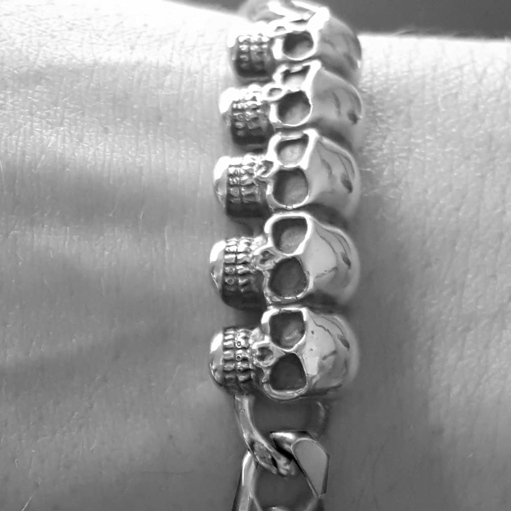mens skull bracelets, biker skull jewellery UK
