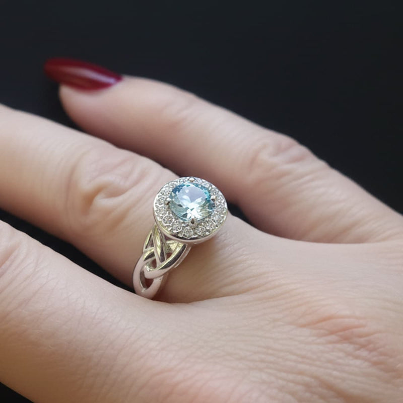 wedding ring triquetra ring silver