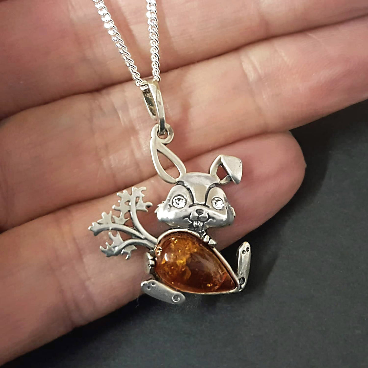 bugs bunny style necklace