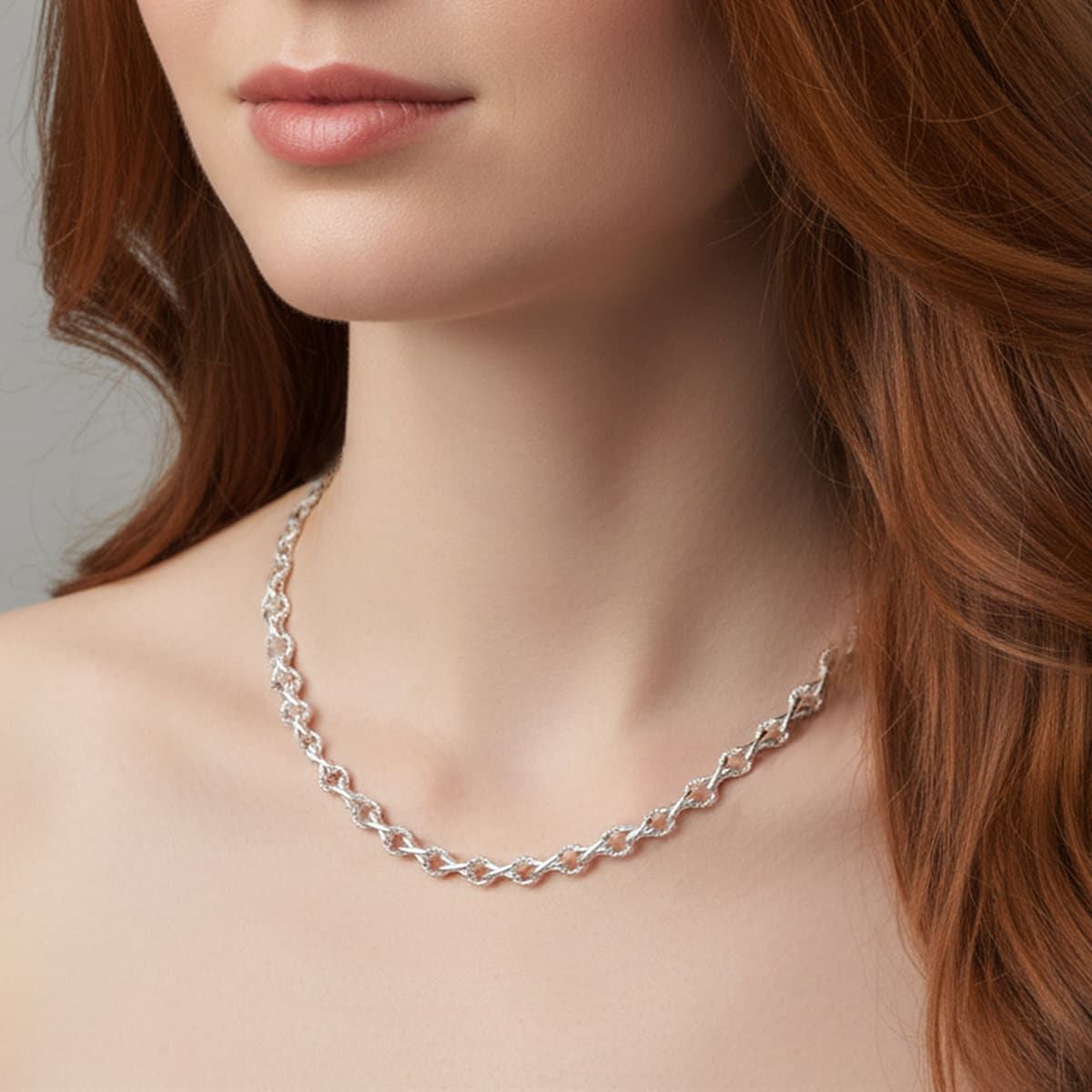 Hugs and Kisses Chain Necklace