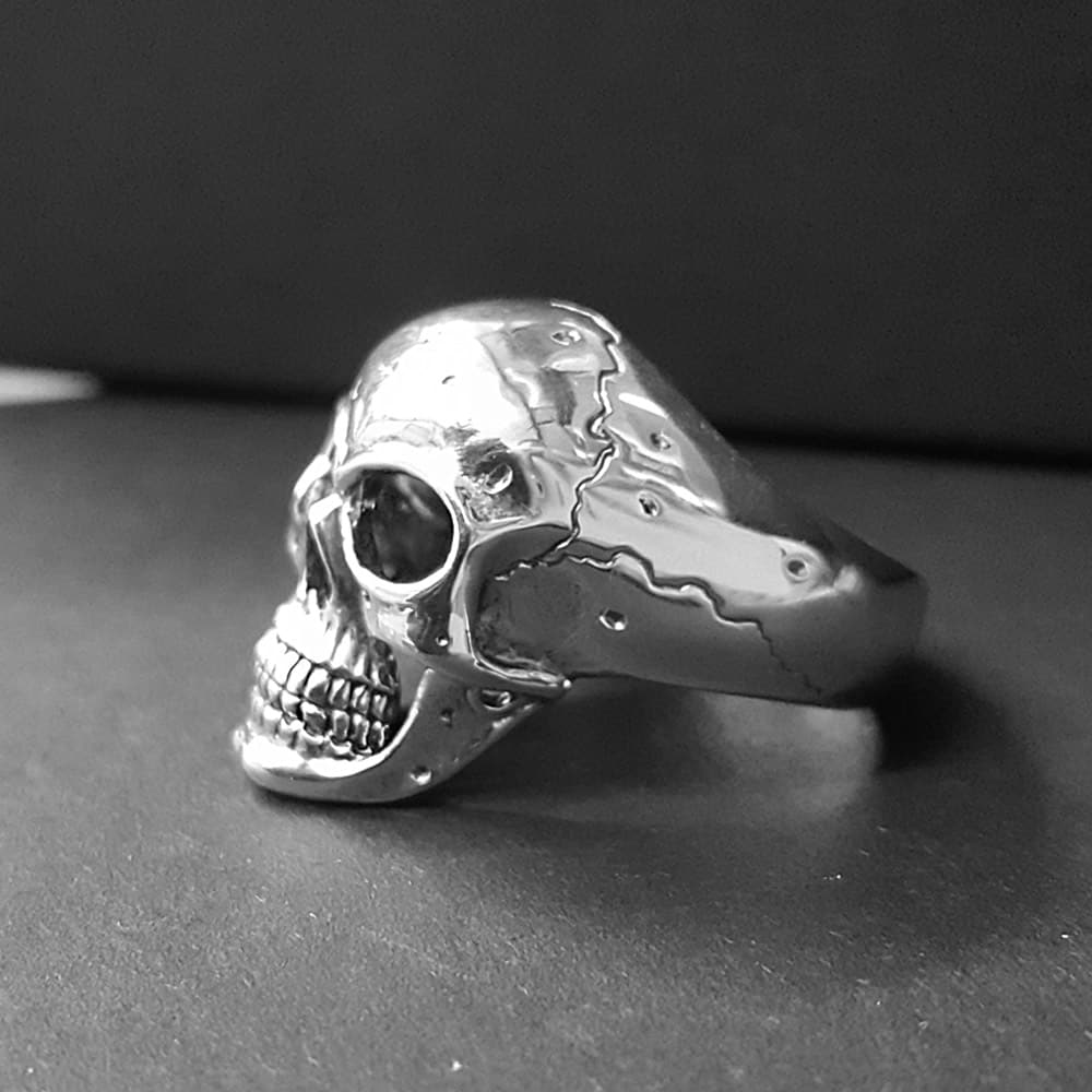 mens skull ring silver