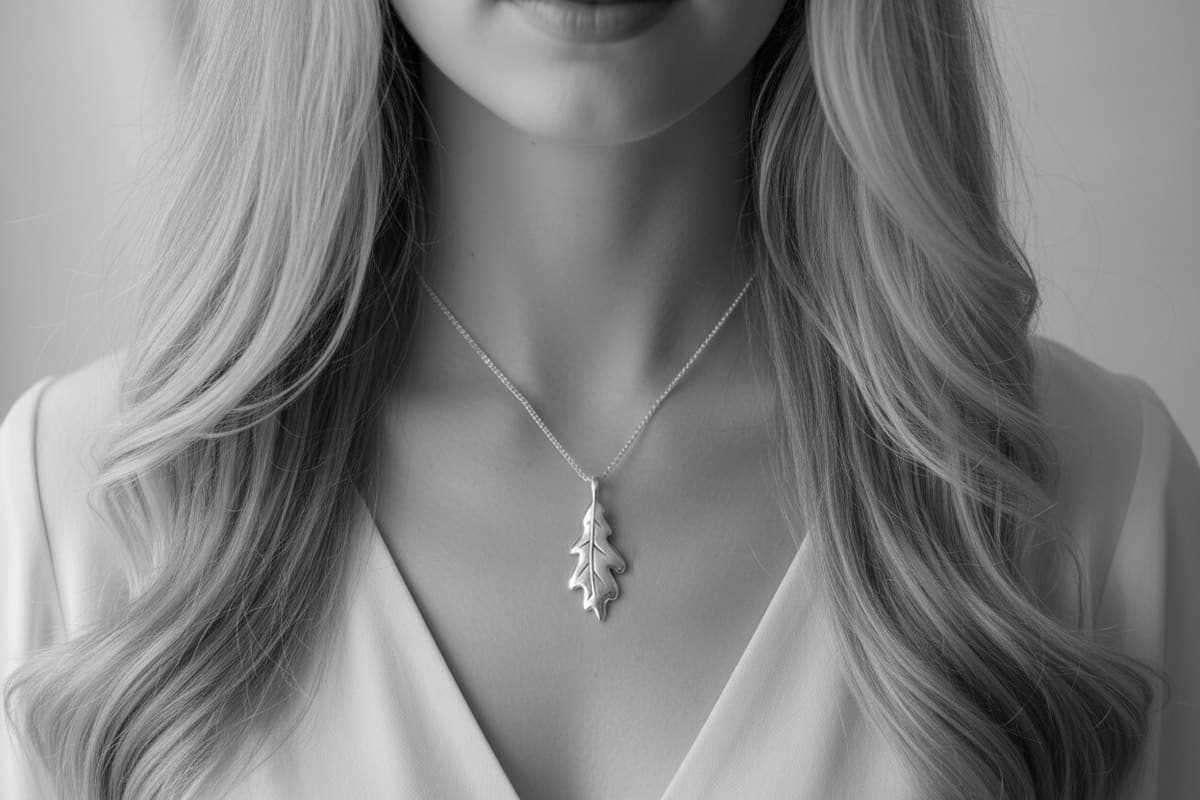 oak leaf pendant necklace on lady