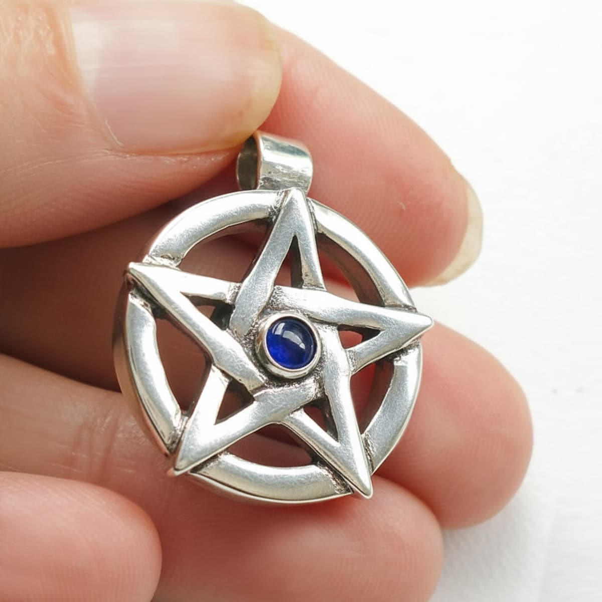 pentagram pendant sapphire 
