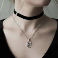 spider gothic necklace black widow