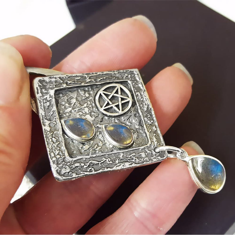 Labradorite-Teardrop-Pentacle-Necklace-pagan