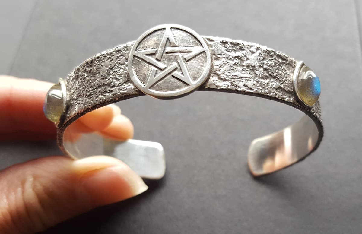 Pentacle Bangle With Labradorite, Pagan Wiccan Witch Bracelet 