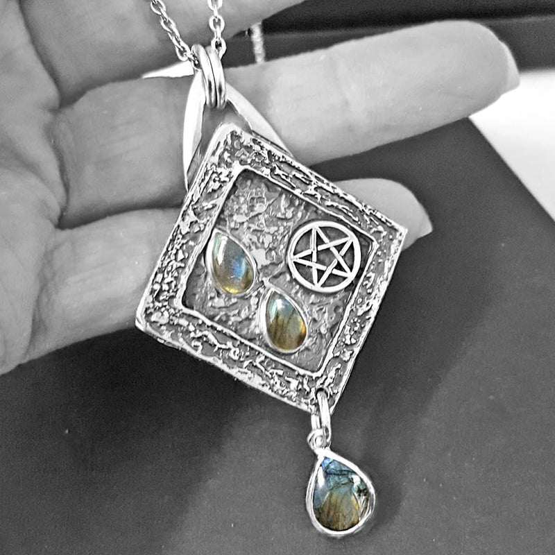 Labradorite-Teardrop-Pentacle-Necklace, pagan